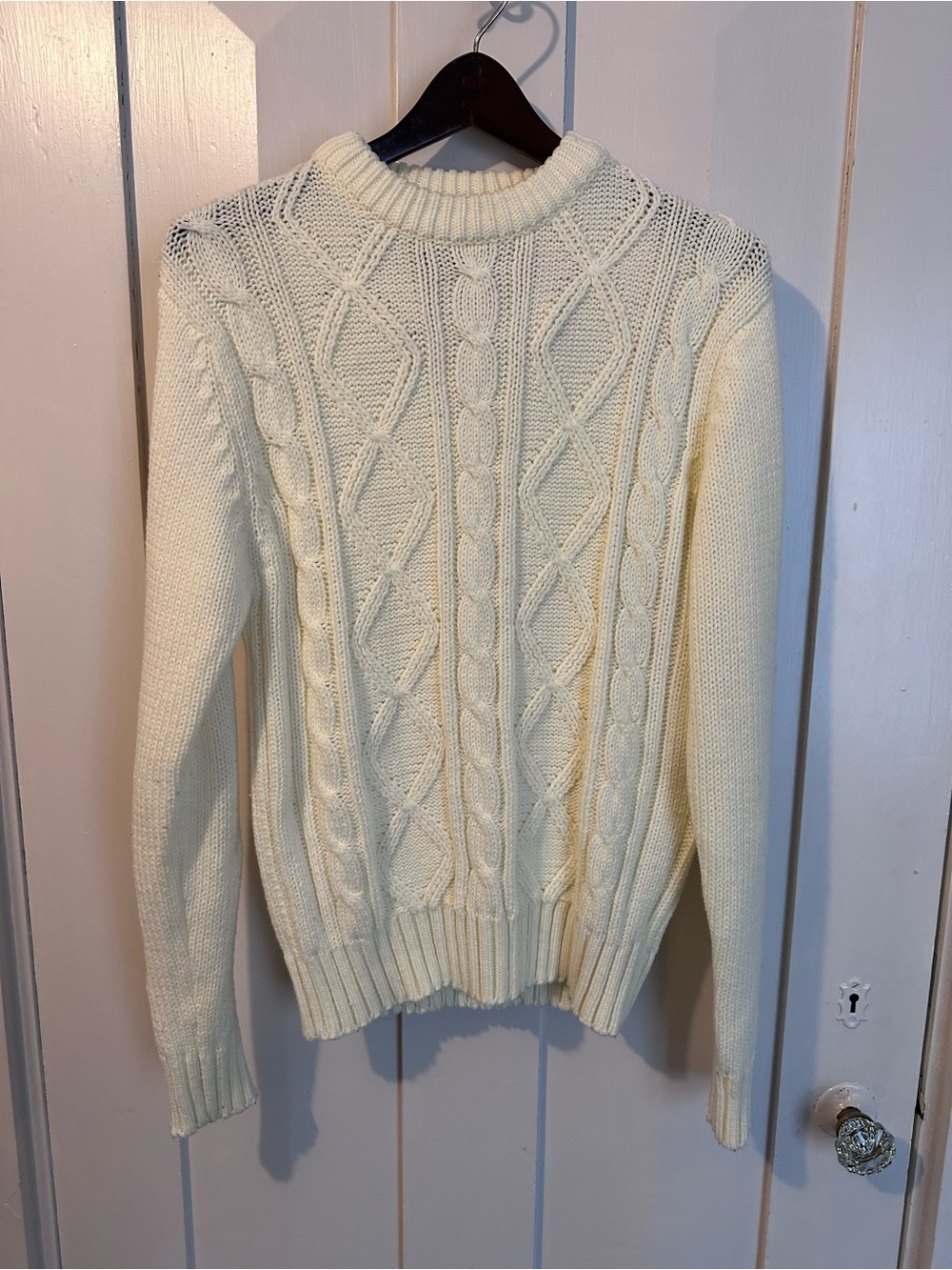 Classic Cable Knit Crewneck Sweater in Cream